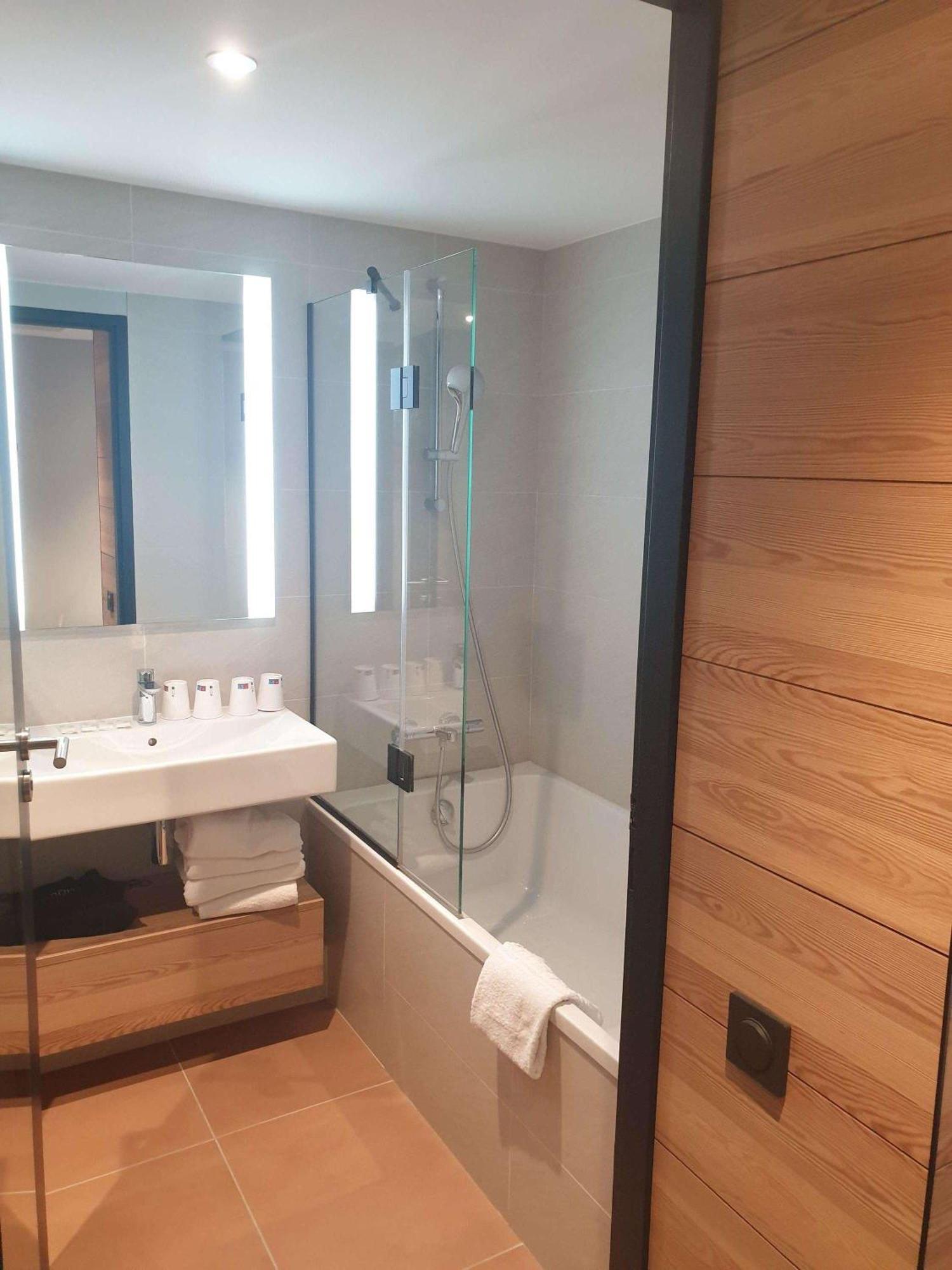 Ibis Styles อัลแบร์วิลล์ ภายนอก รูปภาพ